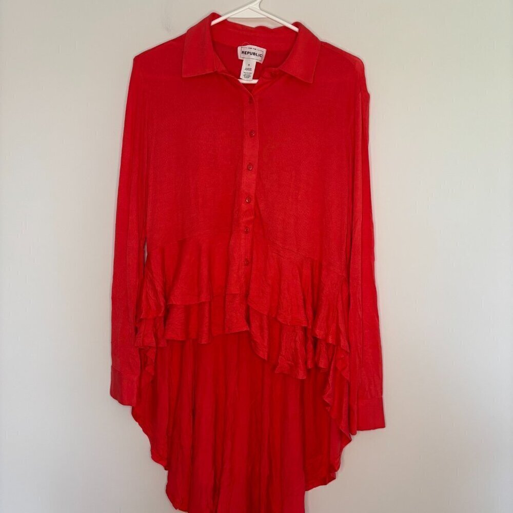FOR THE REPUBLIC Sz Small Hi Lo Hem Button Up Collared Shirt Stretch Coral
